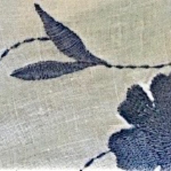 embroidered white linen blouse - Picture 7 of 9